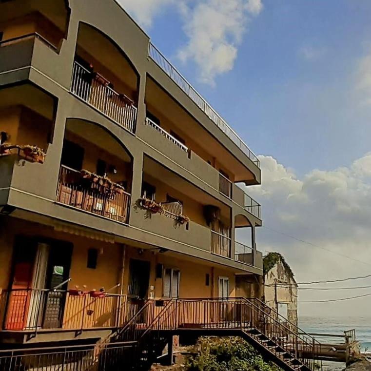 Pina'S Tao Sea Home Taormine Extérieur photo